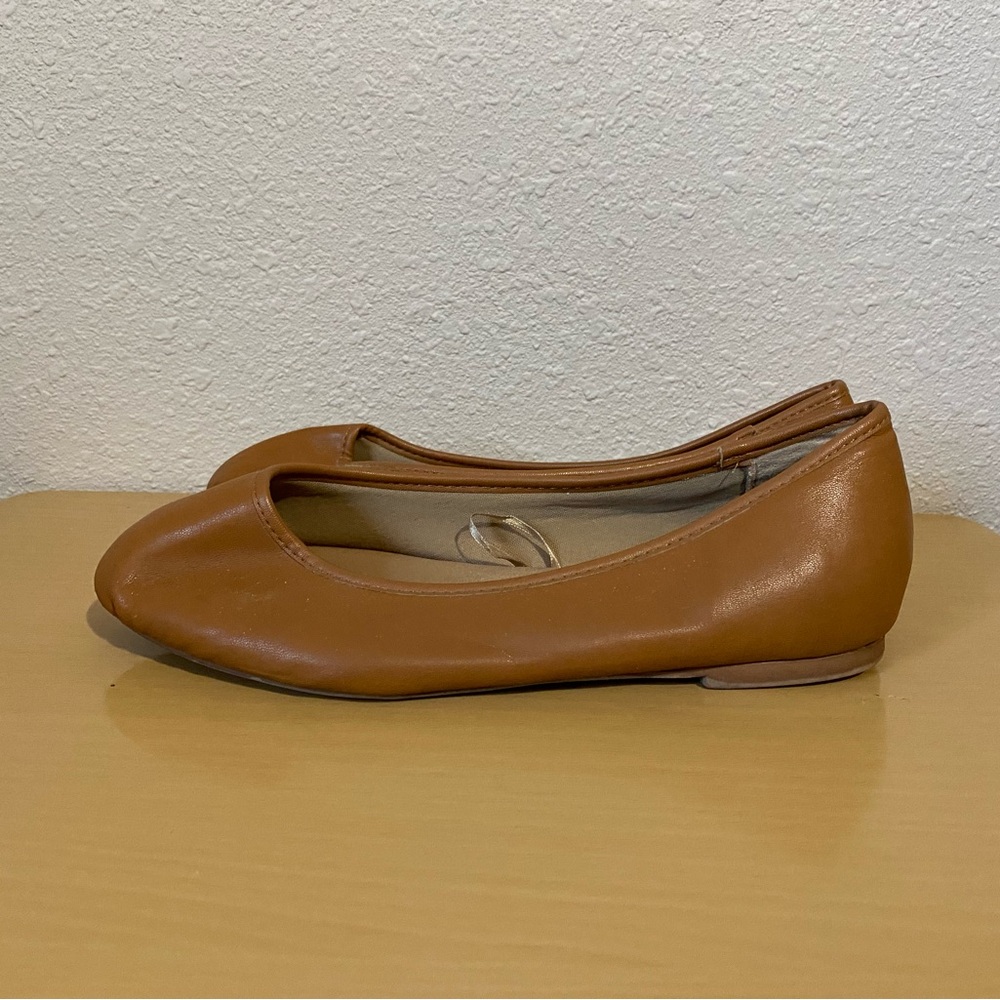 Torrid Women’s Ballet Flats Comfort Shoes Camel Faux Leather Slip Ons Size 8